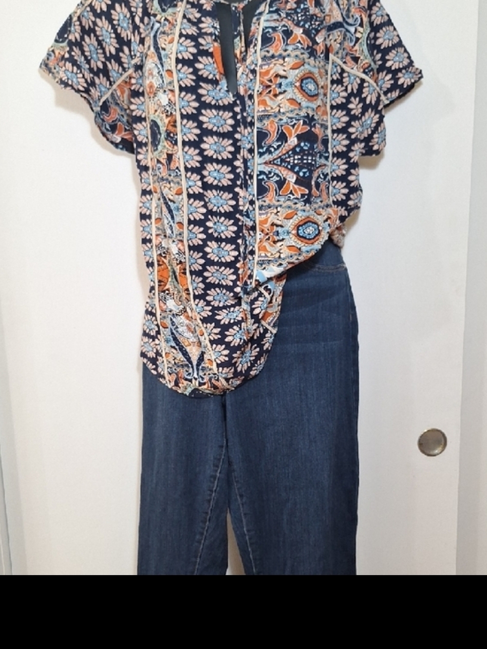 Boho Floral Paisley Tie-Neck Women’s Top - Picture 8 of 9